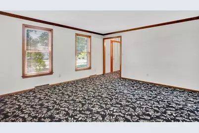 165 Western Avenue, Westfield, MA 01085 - Photo 12