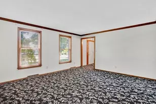 165 Western Ave, Westfield, MA 01085 - Photo 12