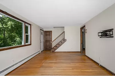 40 Sherburne Ave, Tyngsborough, MA 01879 - Photo 4