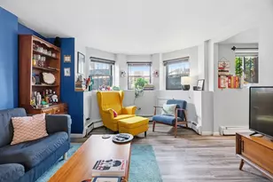 26 Commonwealth Terrace, Boston, MA 02135 - Photo 2