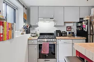 26 Commonwealth Terrace, Boston, MA 02135 - Photo 12