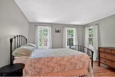 11 Chickadee Dr, Norfolk, MA 02056 - Photo 20