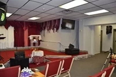 489 Middlesex St, Lowell, MA 01851 - Photo 14