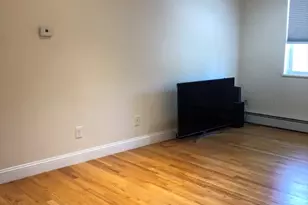 1105 Lexington St, Waltham, MA 02452 - Photo 6