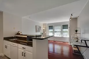 534 Beacon St, Boston, MA 02215 - Photo 6