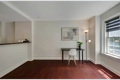 534 Beacon St #203, Boston, MA 02215 - Photo 4