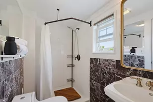 51 Sawyer Ave, Boston, MA 02125 - Photo 18