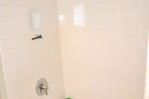 35 Fay St, Boston, MA 02118 - Photo 14