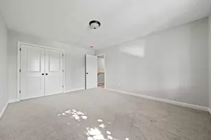 9 4th Ave, Haverhill, MA 01830 - Photo 18