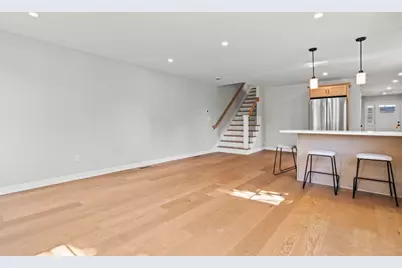 9 4th Ave #9, Haverhill, MA 01830 - Photo 8