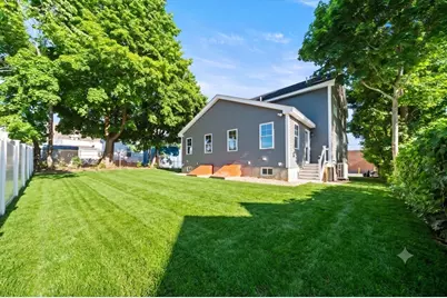 9 4th Ave #9, Haverhill, MA 01830 - Photo 2