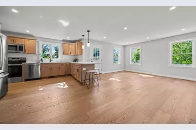 9 4th Ave #9, Haverhill, MA 01830 - Photo 6