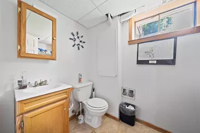 116 S High St, Foxboro, MA 02035 - Photo 32