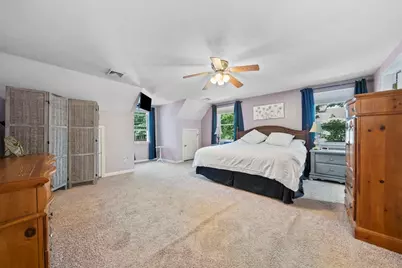 116 S High St, Foxboro, MA 02035 - Photo 22
