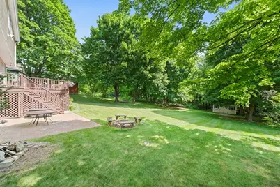 116 S High St, Foxboro, MA 02035 - Photo 36