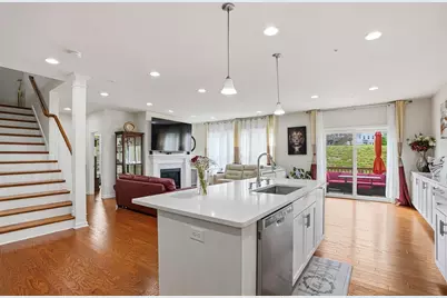 2 Poplar Ln #2, Hopkinton, MA 01748 - Photo 8