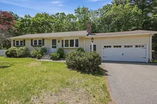 15 Kiberd Dr, Chelmsford, MA 01863 - Photo 2