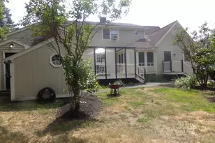 162 Middlesex Ave, Wilmington, MA 01887 - Photo 2