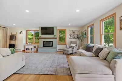 134 Avon St, Leominster, MA 01453 - Photo 22