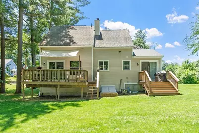 134 Avon St, Leominster, MA 01453 - Photo 38
