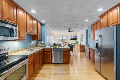 10 Cunningham Ln #204, Billerica, MA 01821 - Photo 10