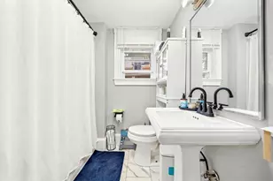 32 Irwin St, Winthrop, MA 02152 - Photo 8