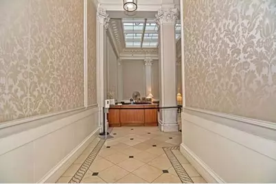 21 Beacon St #2J, Boston, MA 02108 - Photo 2