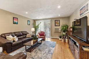 276 Albion St, Wakefield, MA 01880 - Photo 8