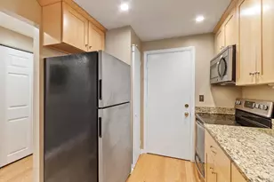 276 Albion St, Wakefield, MA 01880 - Photo 22