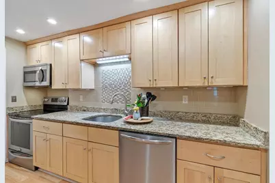 276 Albion Street #12, Wakefield, MA 01880 - Photo 2