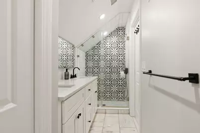 22 Radcliffe Rd. #2, Somerville, MA 02145 - Photo 10