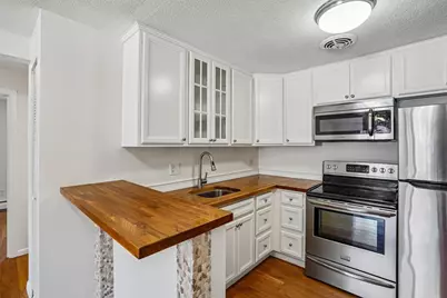 145 Warren St. #7, Watertown, MA 02472 - Photo 2