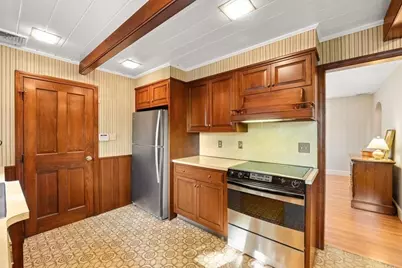 108 West St, Brockton, MA 02301 - Photo 4