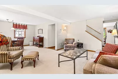 104 Arkansas Rd, Tewksbury, MA 01876 - Photo 8
