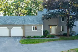 16 Coltsway, Wayland, MA 01778 - Photo 2
