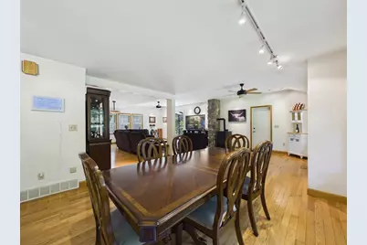 121 Plain St, Rehoboth, MA 02769 - Photo 10