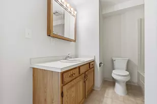 39 Parlin St, Everett, MA 02149 - Photo 18