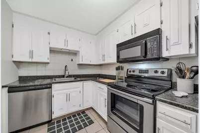440 North Ave #19, Haverhill, MA 01830 - Photo 6
