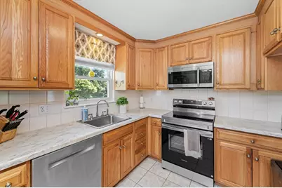 2239 Commonwealth Ave #2239, Newton, MA 02466 - Photo 12