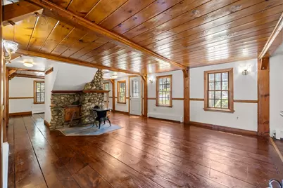 17 Stafford St, Plymouth, MA 02360 - Photo 6