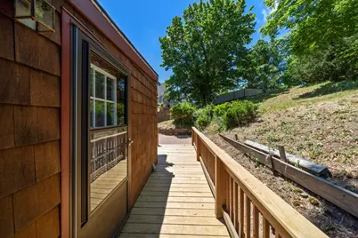17 Stafford St, Plymouth, MA 02360 - Photo 28