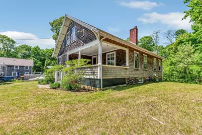 9 Wild Harbor Rd, Falmouth, MA 02556 - Photo 2