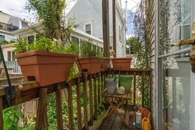 522 E 8th St #1, Boston, MA 02127 - Photo 8