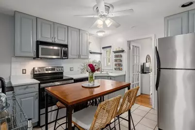 522 E 8th St #1, Boston, MA 02127 - Photo 2