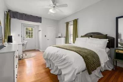 522 E 8th St #1, Boston, MA 02127 - Photo 4