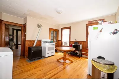 126 Sterling St, Worcester, MA 01610 - Photo 16