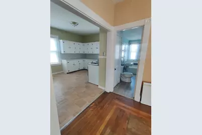 187 Earle St, New Bedford, MA 02746 - Photo 12