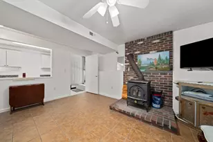 61 Chapel St, Pembroke, MA 02359 - Photo 20