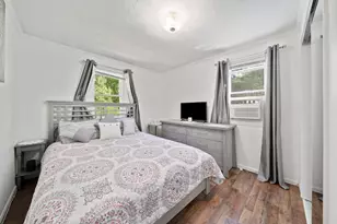 61 Chapel St, Pembroke, MA 02359 - Photo 16
