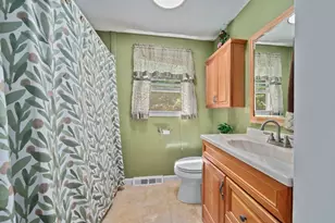 61 Chapel St, Pembroke, MA 02359 - Photo 18
